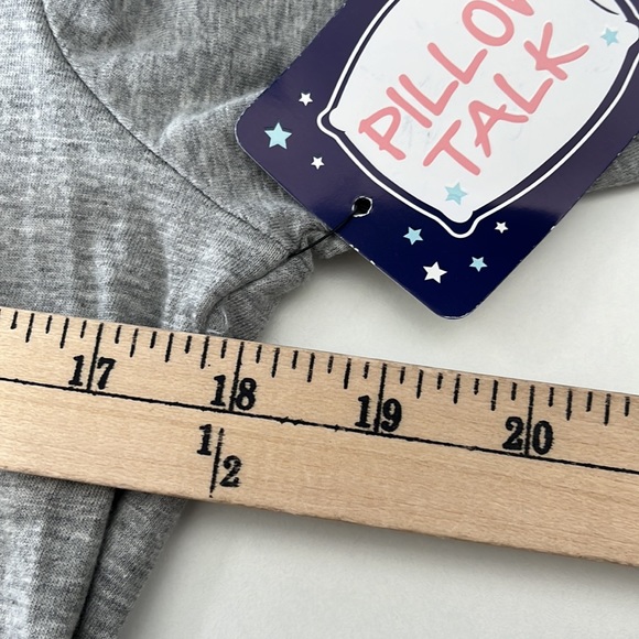 Pillow talk nightgown gray 3/4 sleeves V-neck women’s size M - Picture 4 of 5